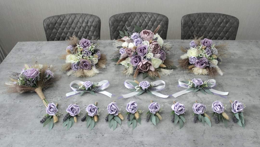 The Georgie Wrist Corsage