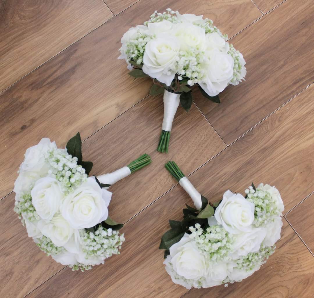 The Gypsophilia and Rose Bouquet