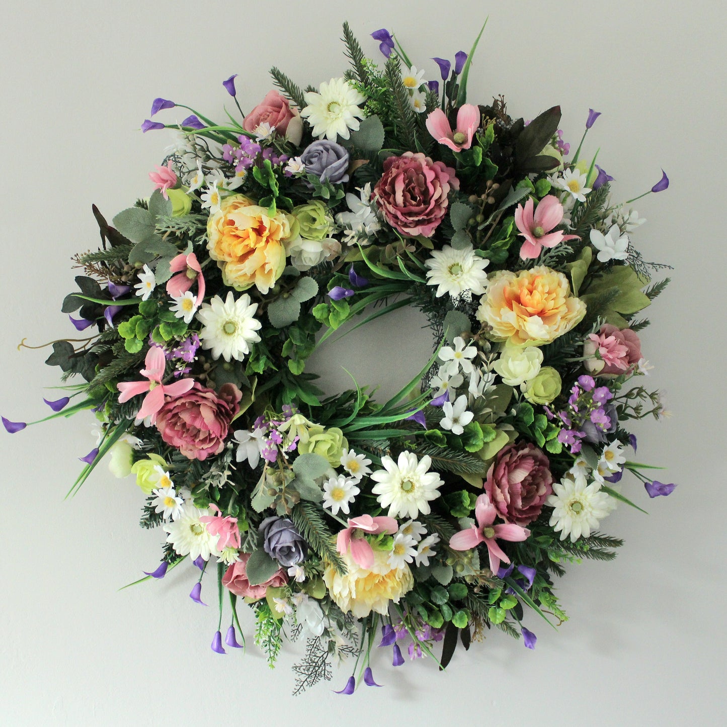 Margaret Door wreath 60cm