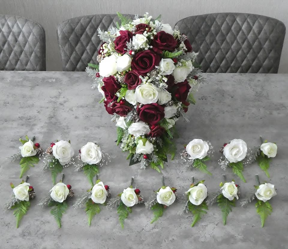 The Chloe Winter Buttonhole