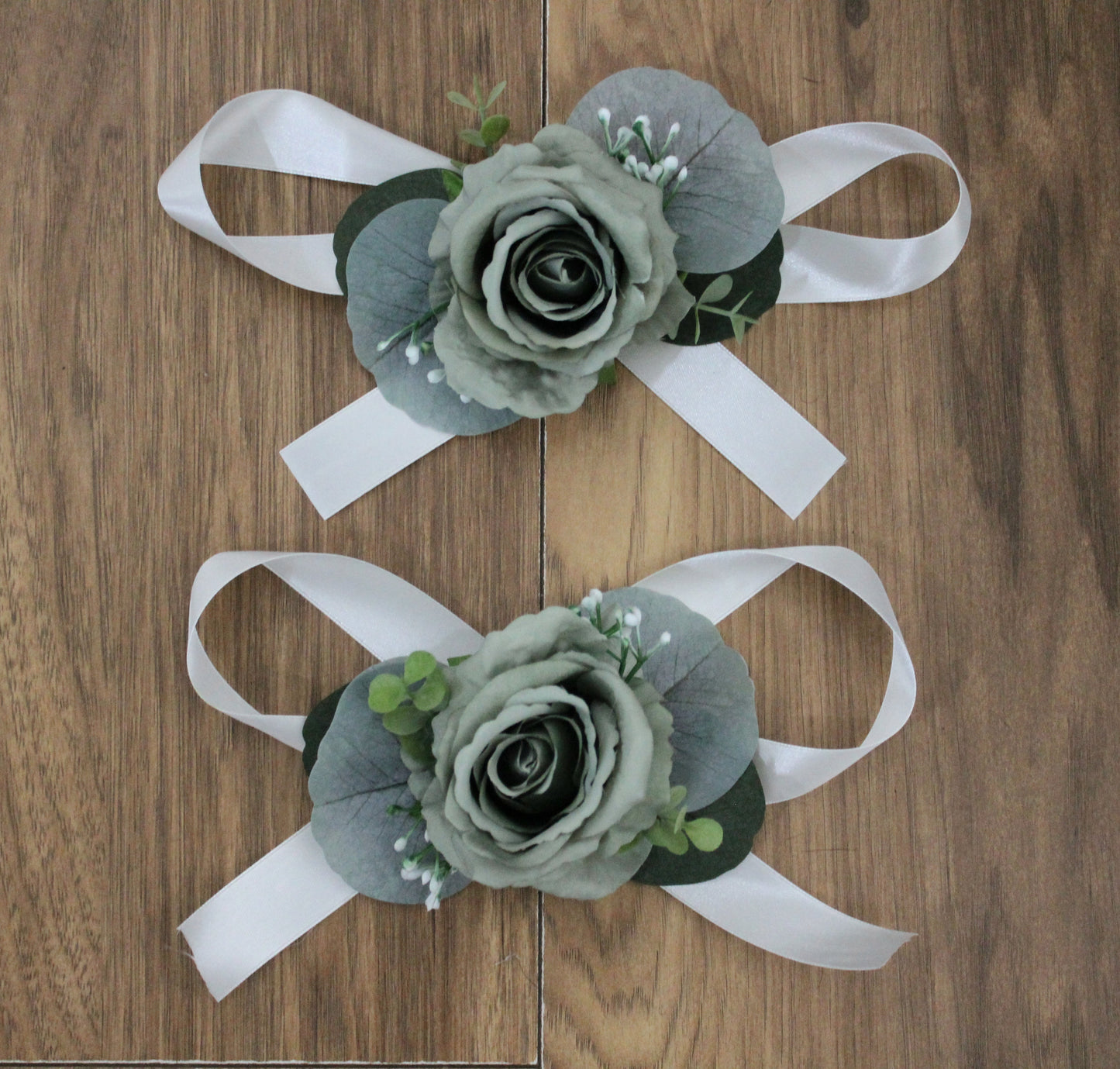 The Sydney Wrist Corsage