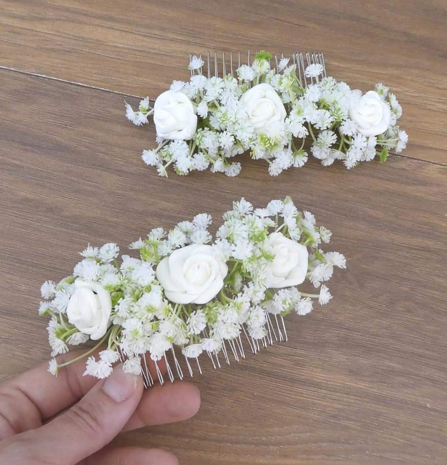 The Gypsophilia and Rose Hair Comb