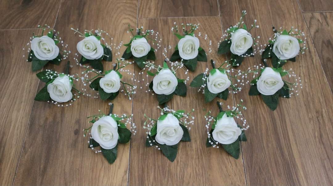 The Jessica Buttonholes