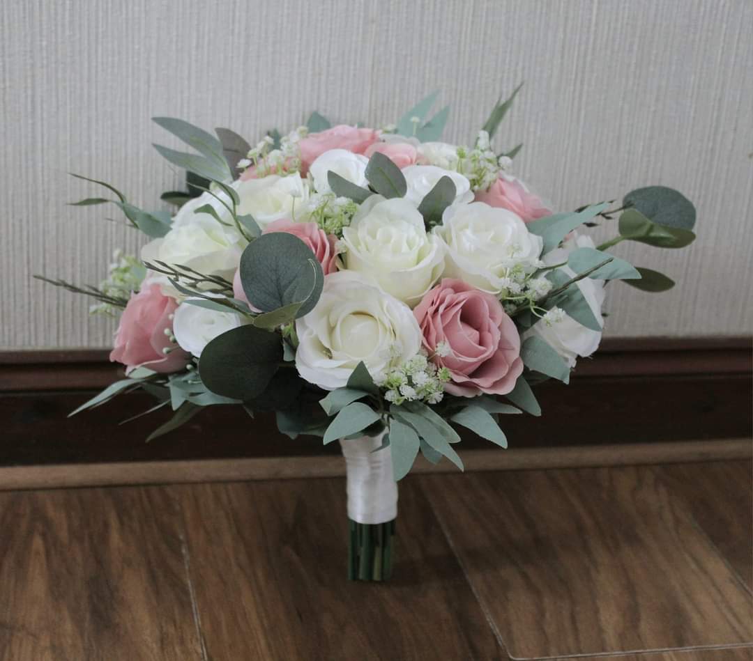 The Stephanie Bouquet