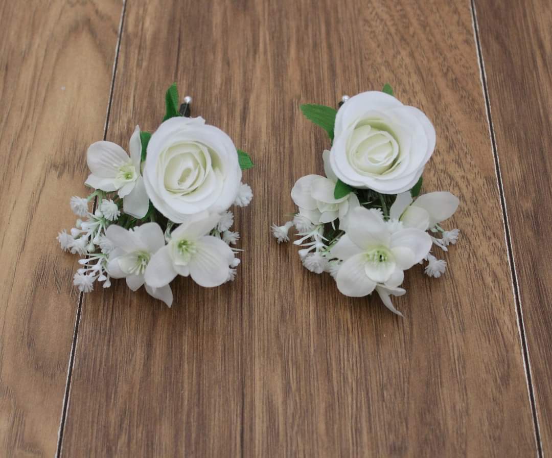 The Alisha Buttonhole