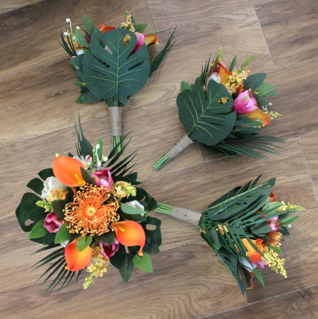 The Gemma Tropical Bouquet