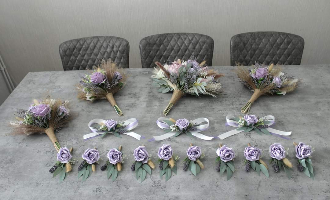 The Georgie Wrist Corsage