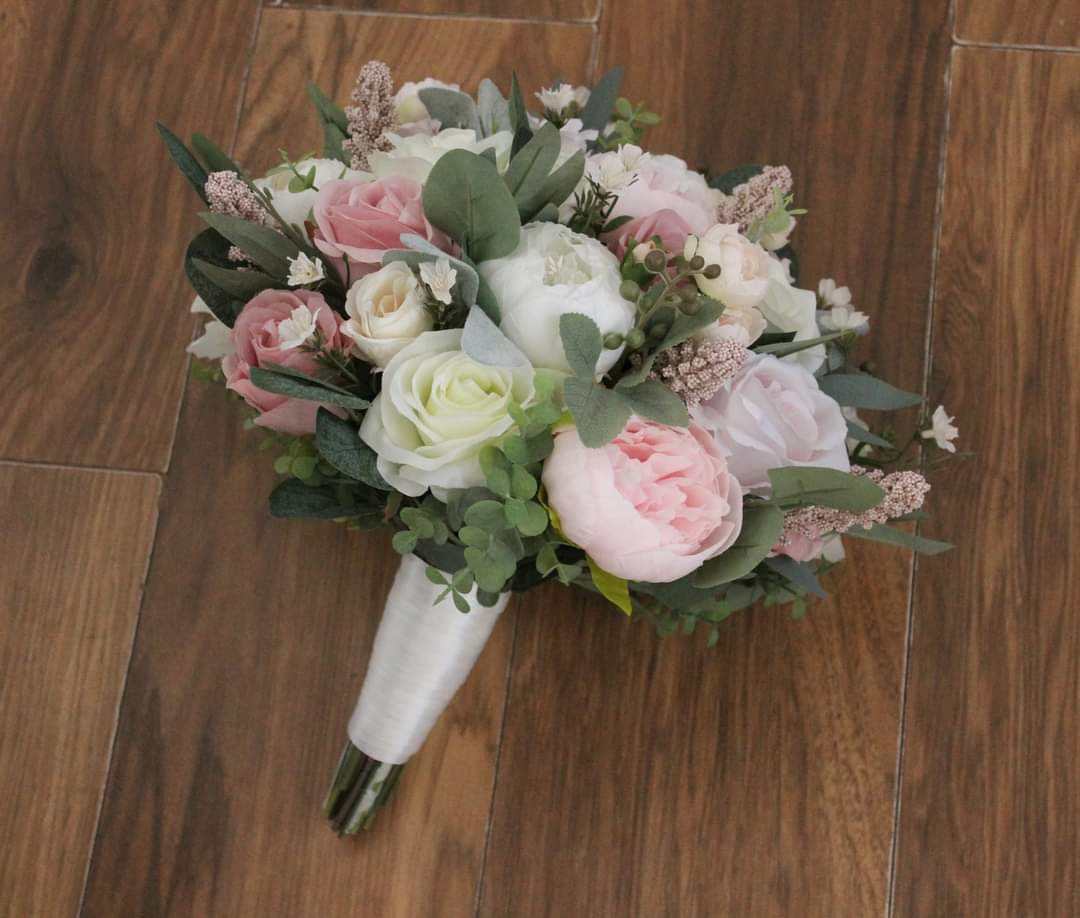 The Chloe Bouquet
