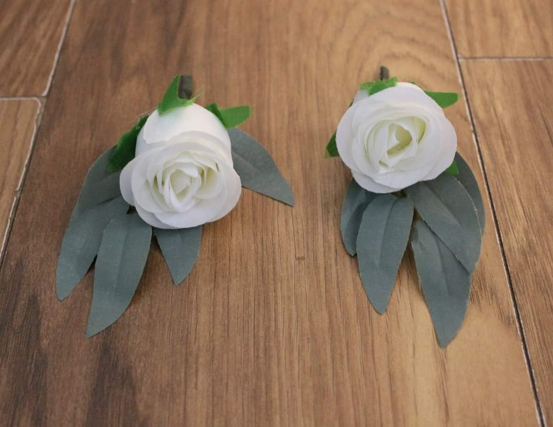 The Chloe Buttonhole