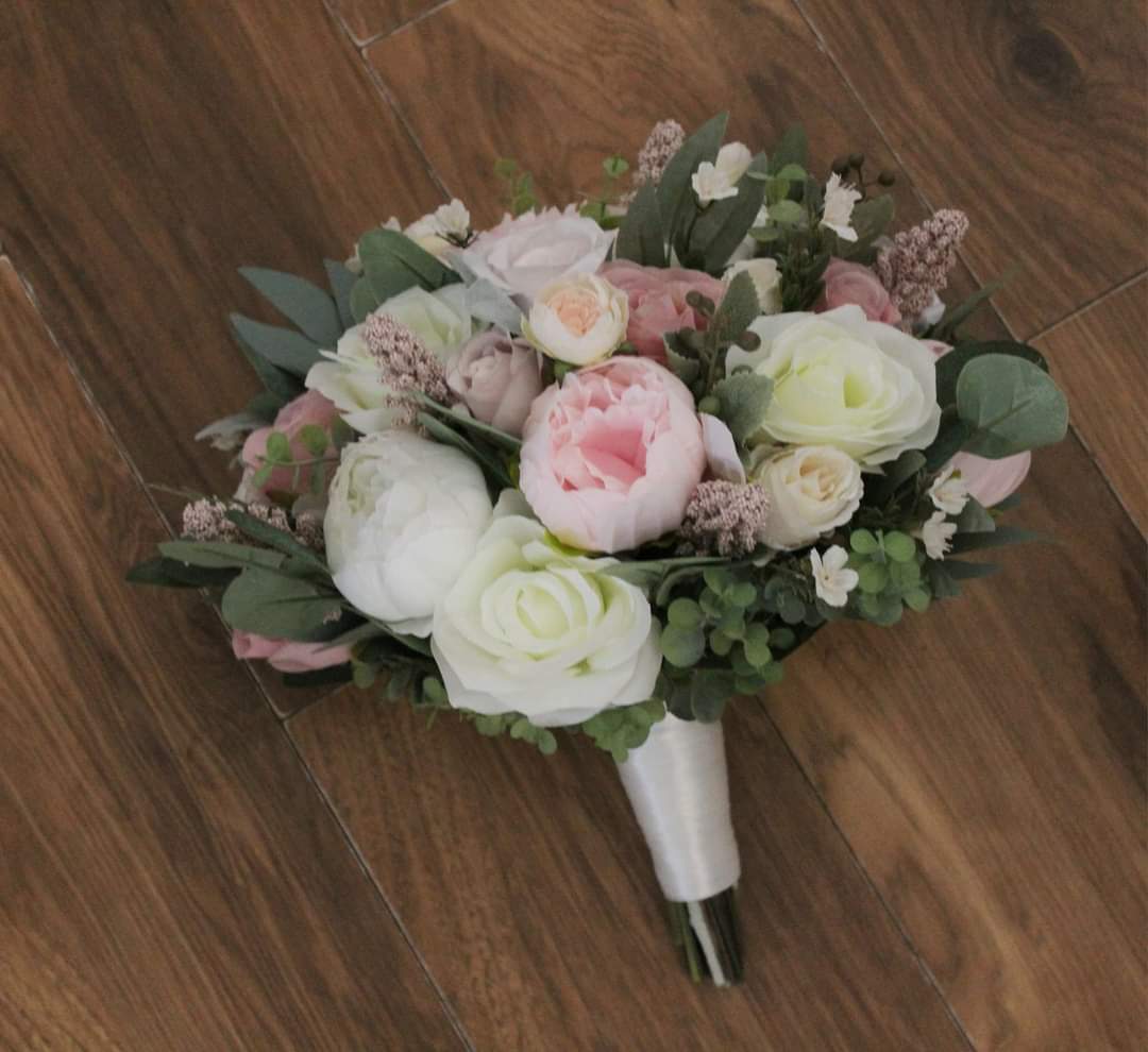 The Chloe Bouquet