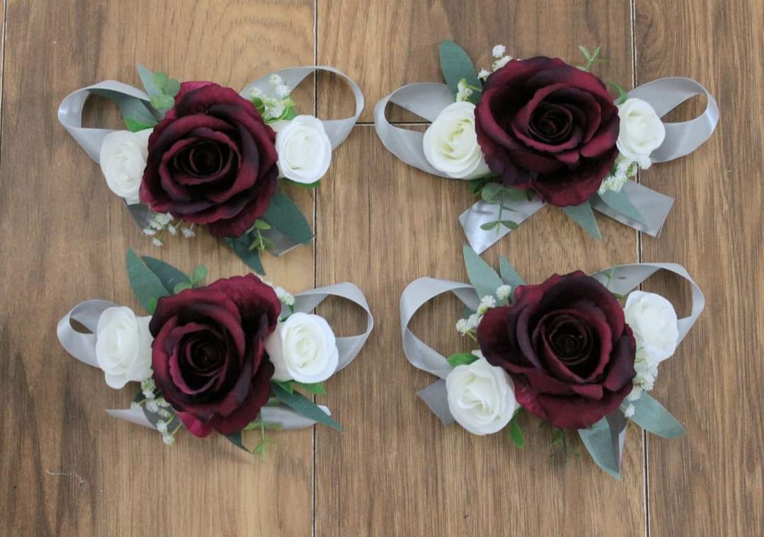 The Rach Wrist Corsage