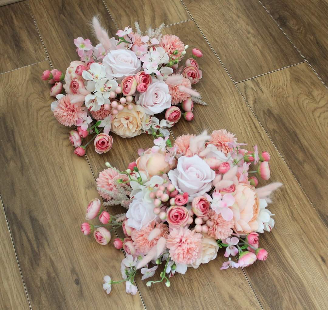 The Louisa Table Centrepieces