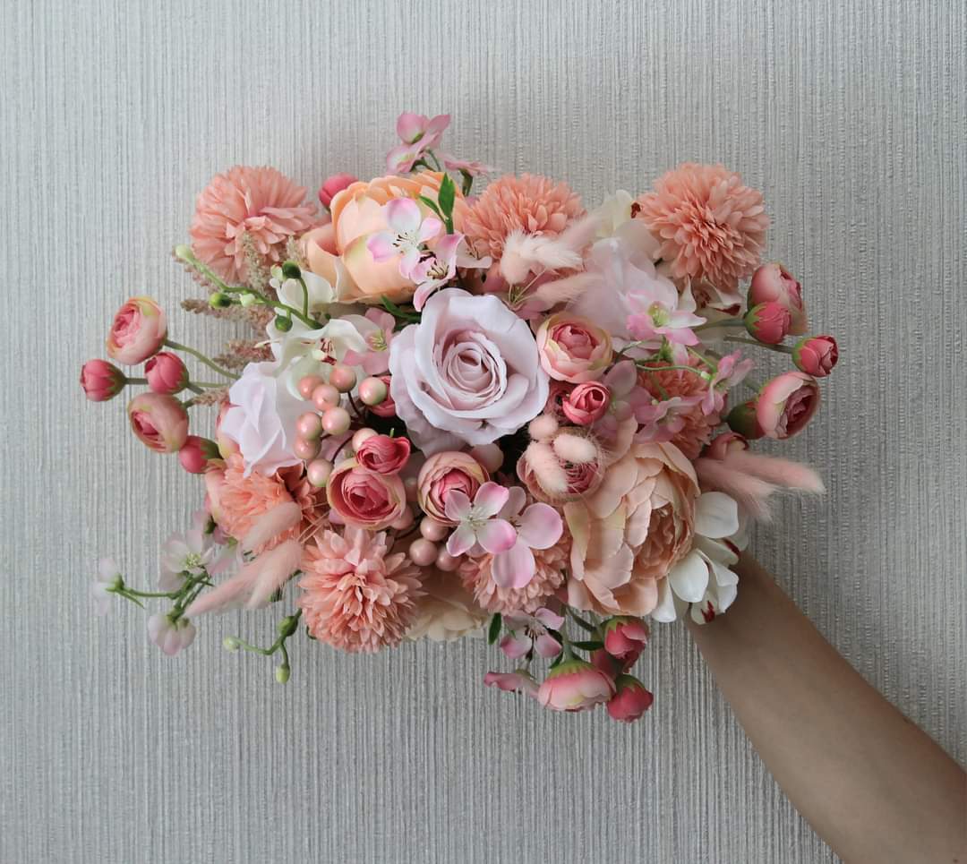 The Louisa Table Centrepieces