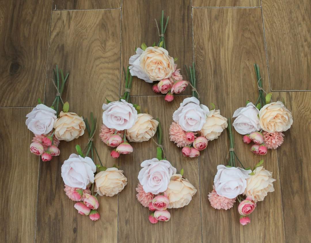 The Louisa Vase/Jar Centrepieces