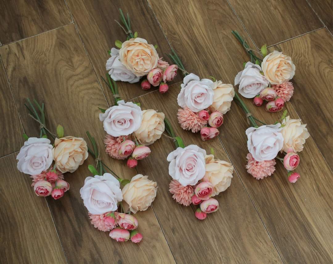 The Louisa Vase/Jar Centrepieces