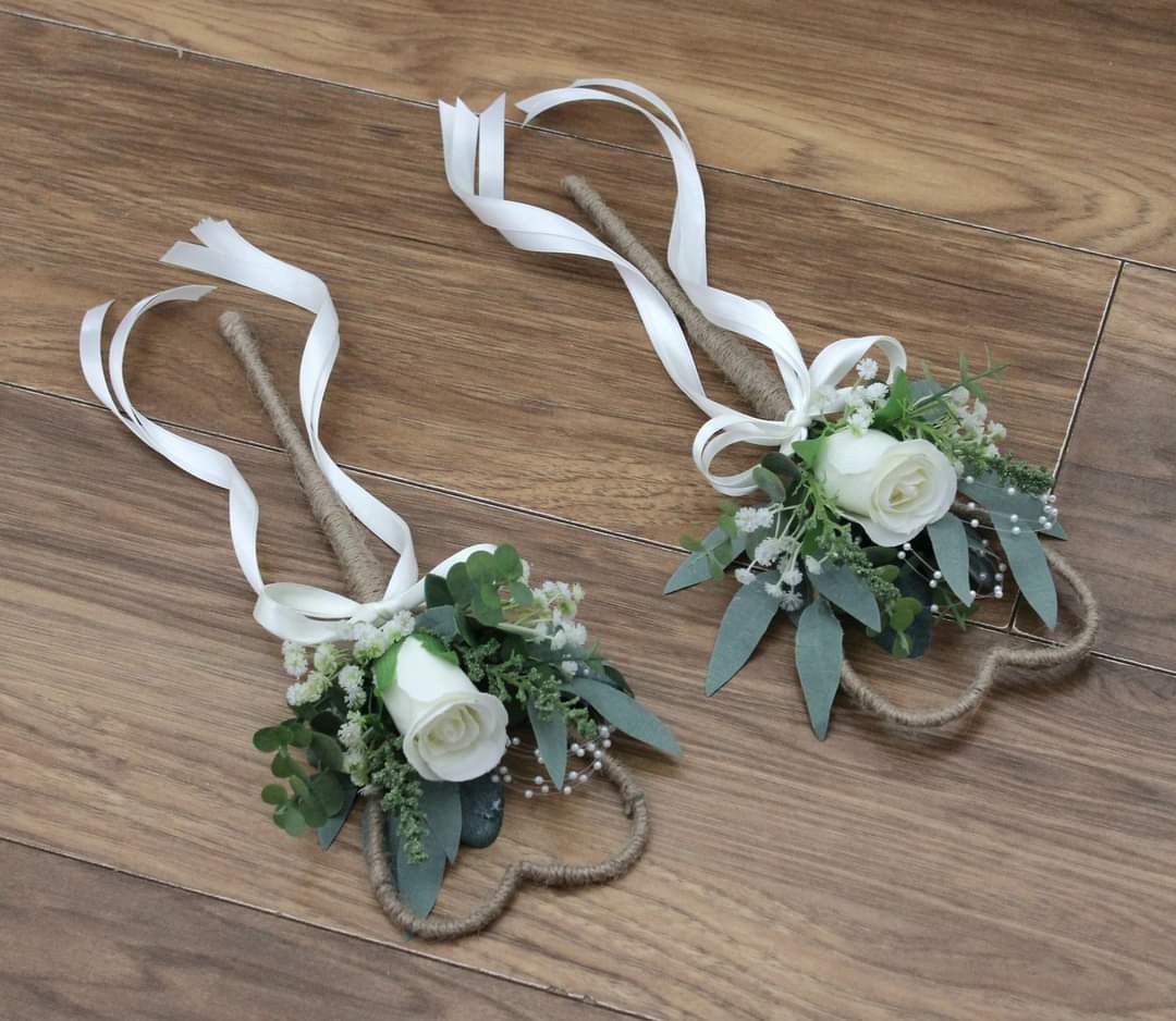 The Jorge Heart Shaped Flower Girl Wand