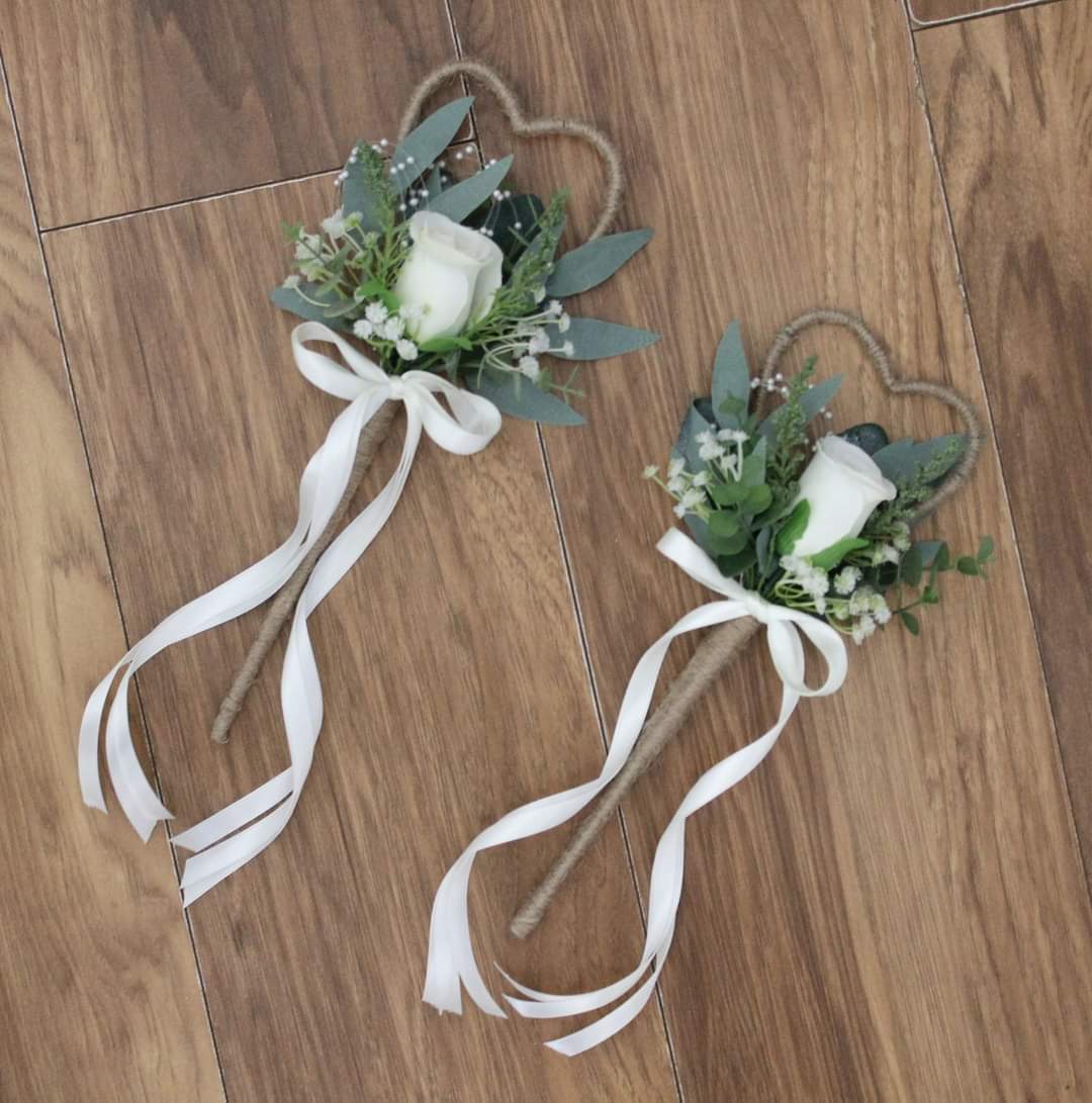 The Jorge Heart Shaped Flower Girl Wand