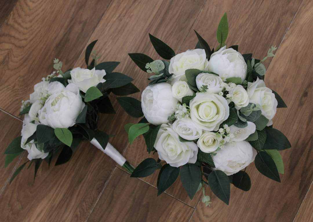 The Natalie Lily Bouquet