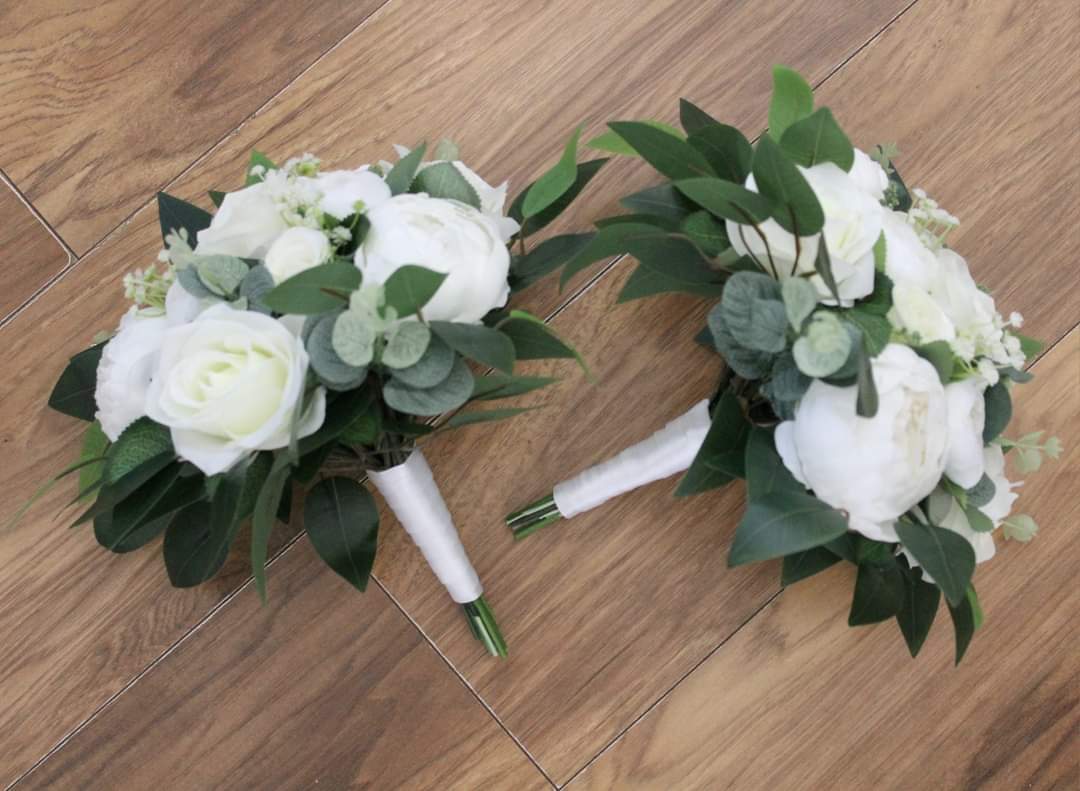 The Natalie Lily Bouquet