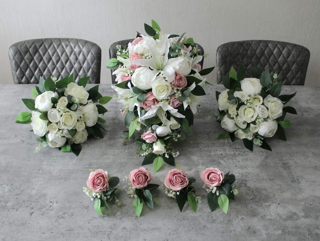 The Natalie Lily Buttonhole