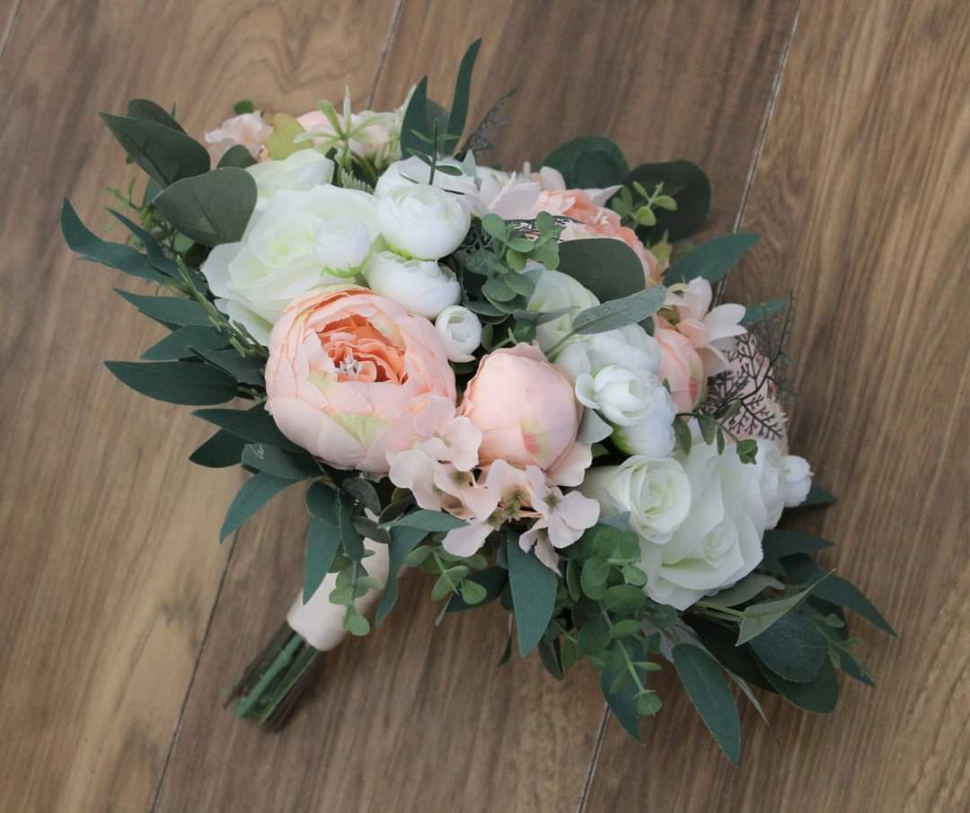 The Chrissie Bouquet