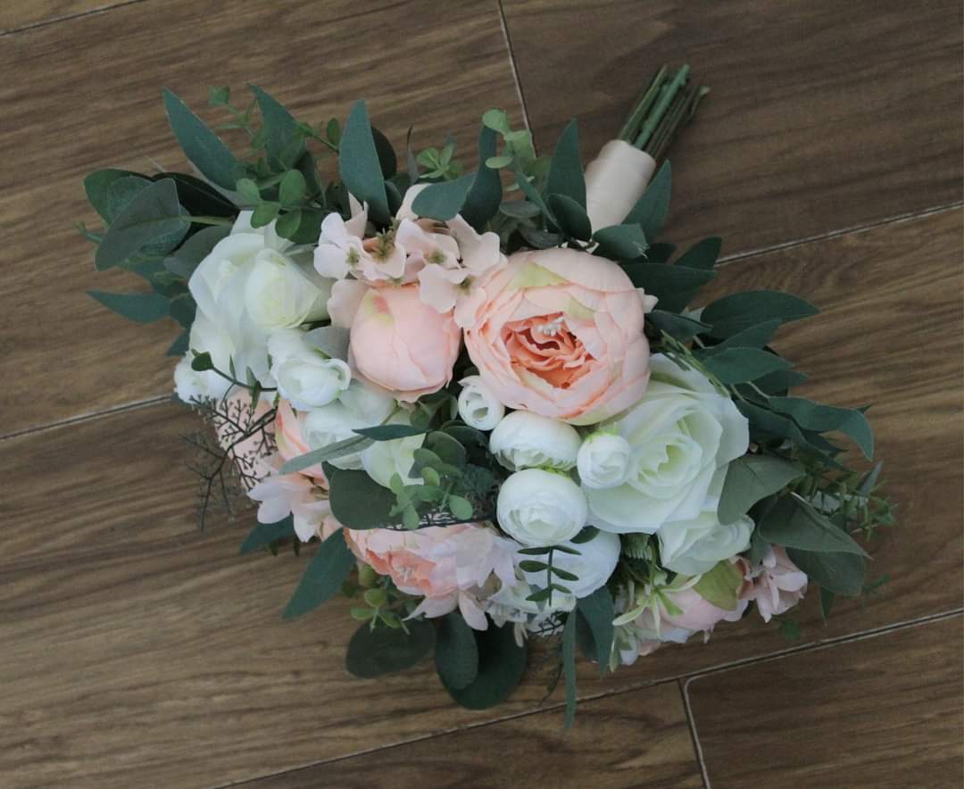 The Chrissie Bouquet