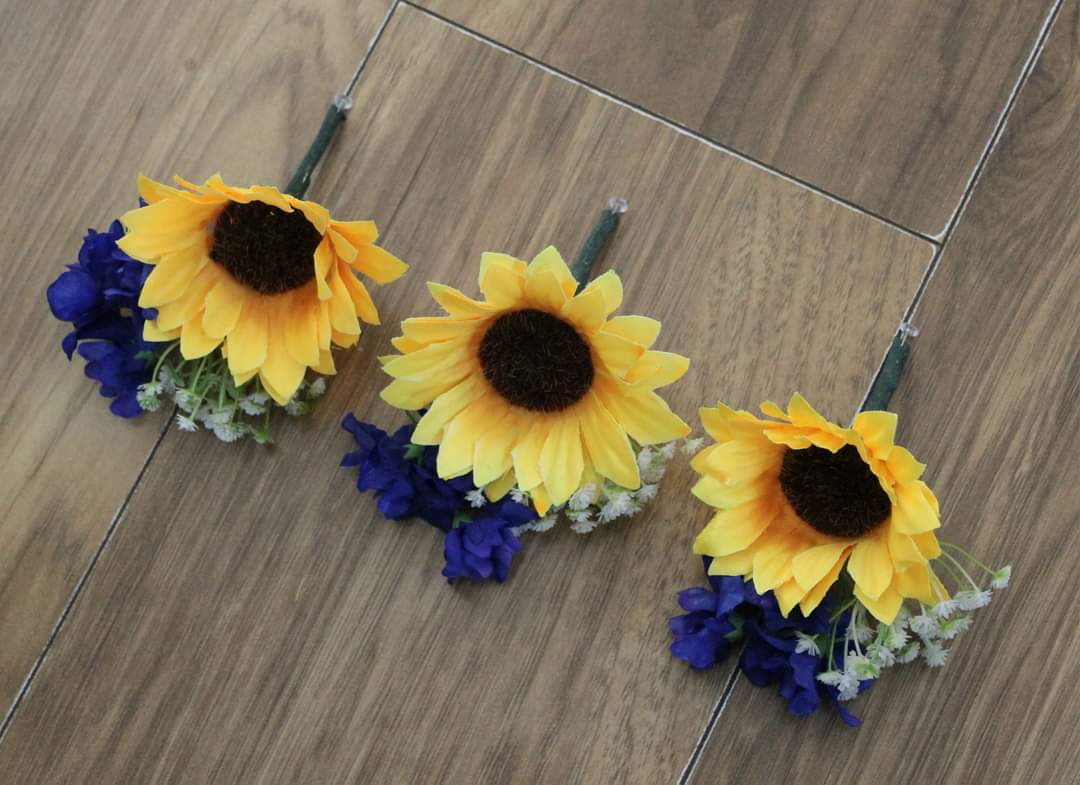 The Sharon Buttonhole