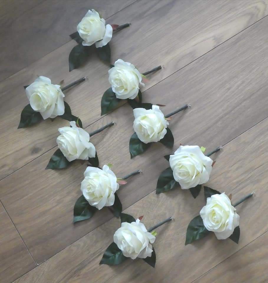 The Amaya Buttonhole