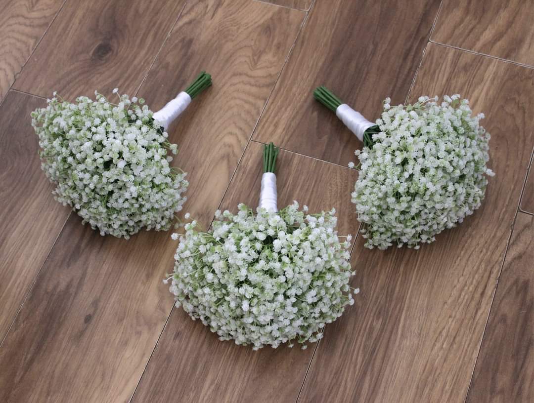 The Full Gypsophilia Bouquet