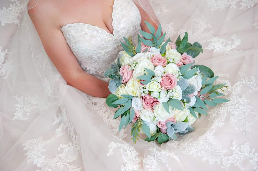 The Stephanie Bouquet