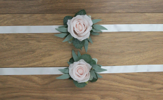 The Bethan Mai Wrist Corsage