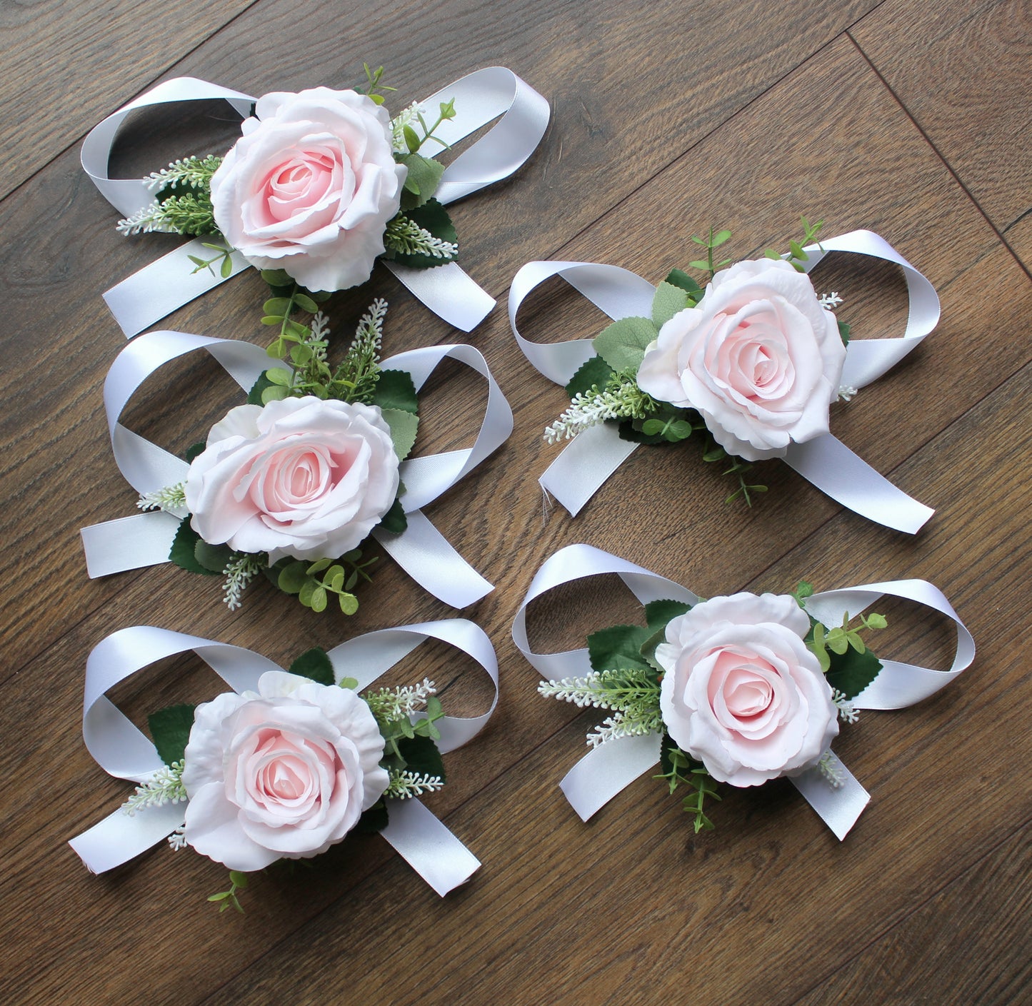 The Charlotte Wrist Corsage