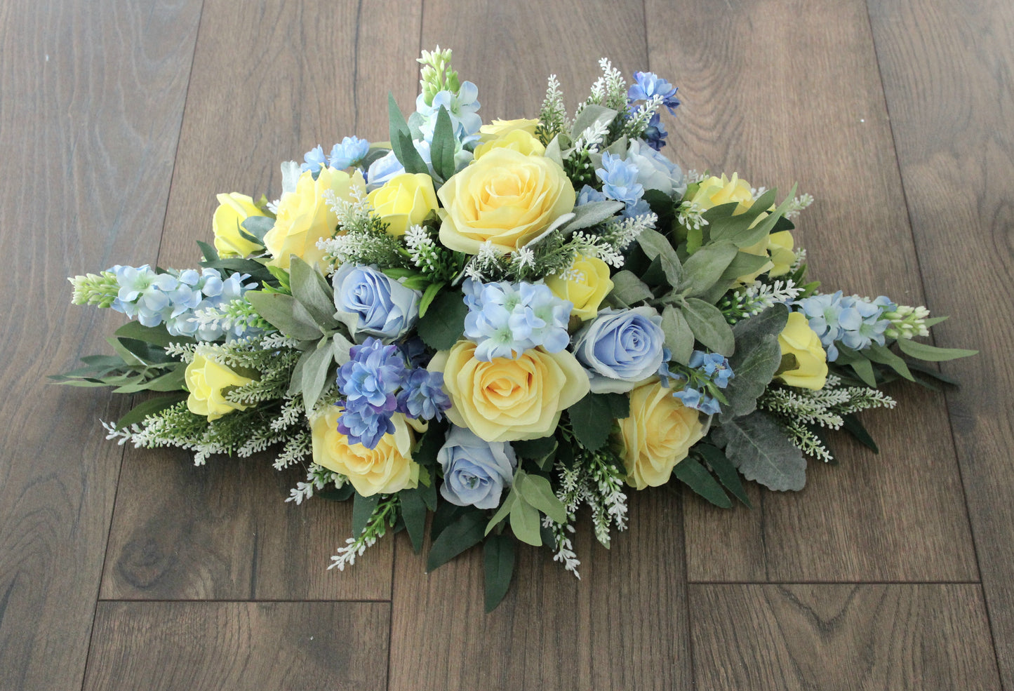 The Natalie Bridgerton Table Centrepieces