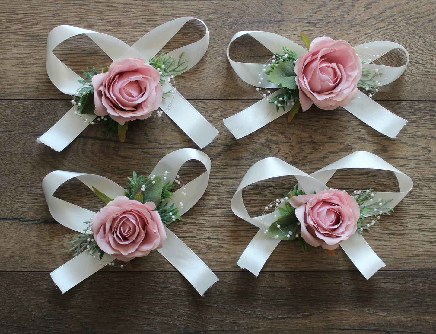 The Michelle Clare Wrist Corsage