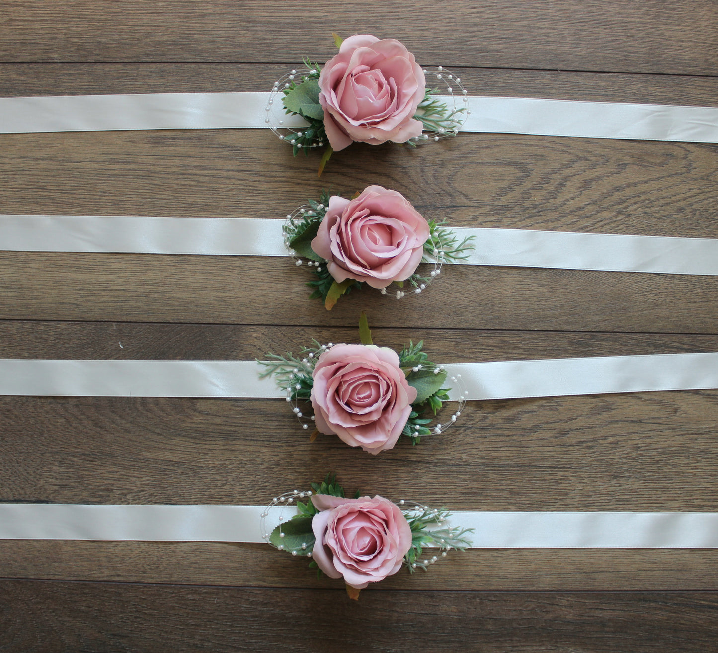 The Michelle Clare Wrist Corsage