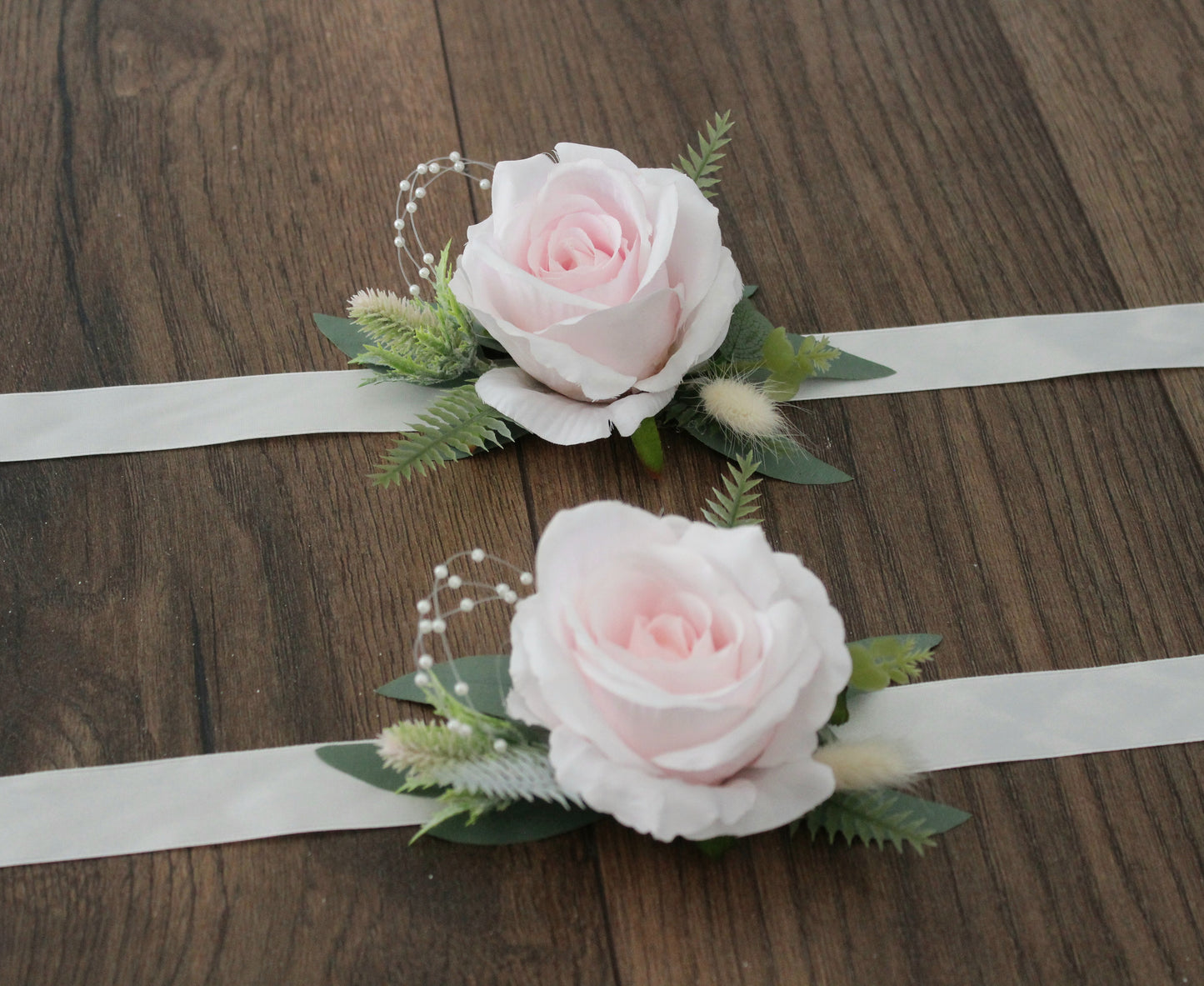 The Rhian Wrist Corsage