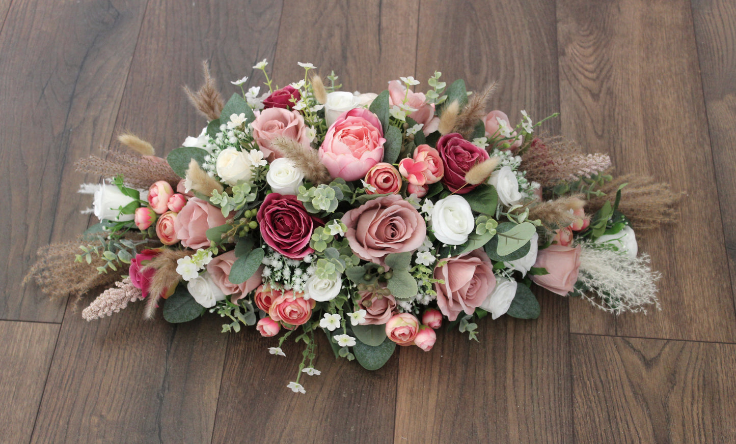 The Claire Table Centrepieces