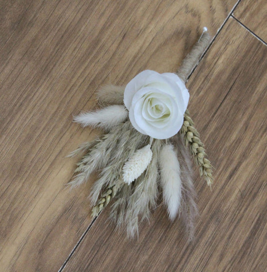 The Sheree Buttonhole