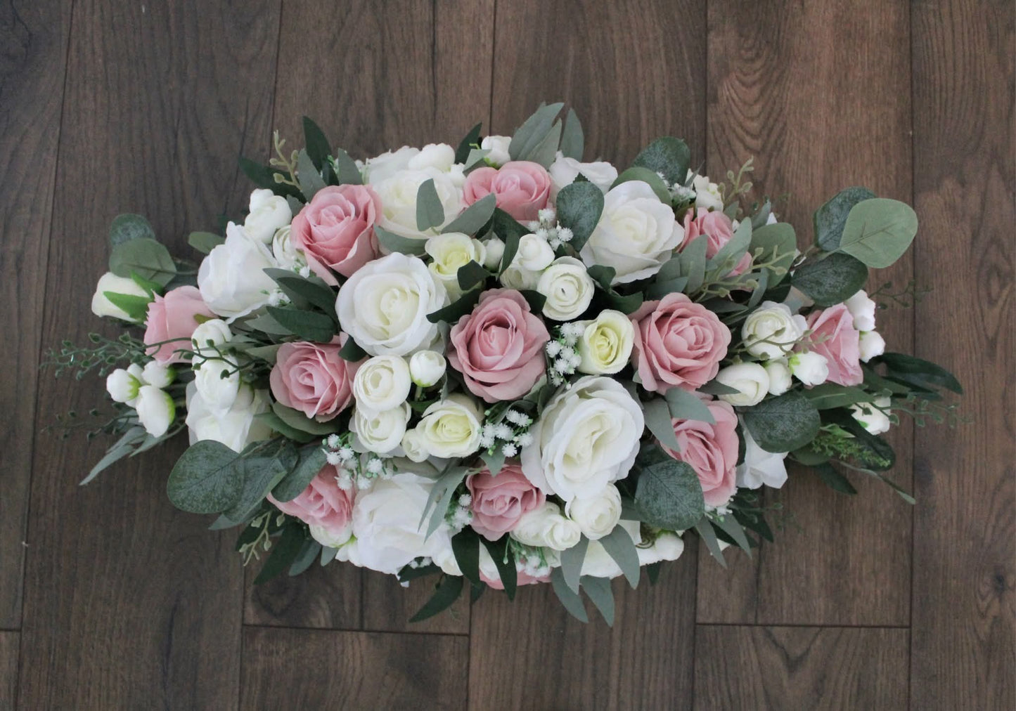 The Stephanie Table Centrepieces
