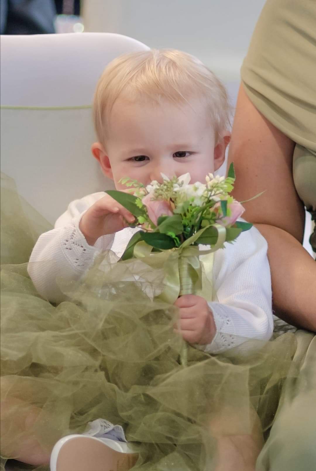 The Bespoke Flower Girl Wand. Made To Match The Bouquets In Your Box