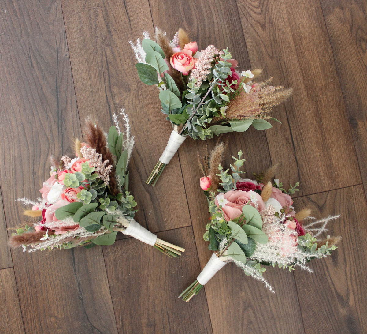 The Claire Bouquet
