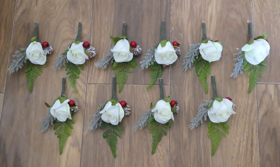 The Chloe Winter Buttonhole