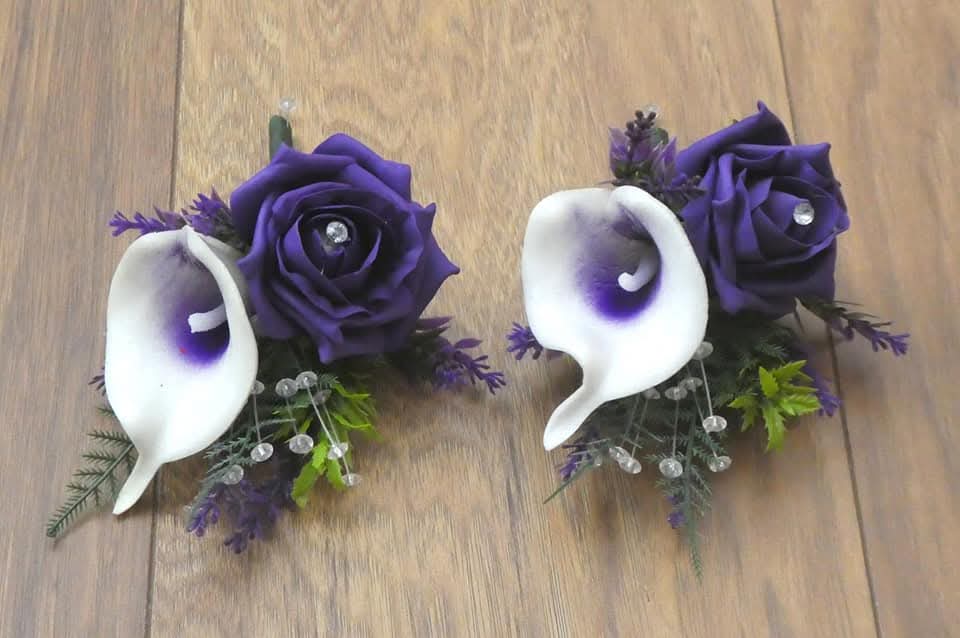 The Kelly Pin On Corsage