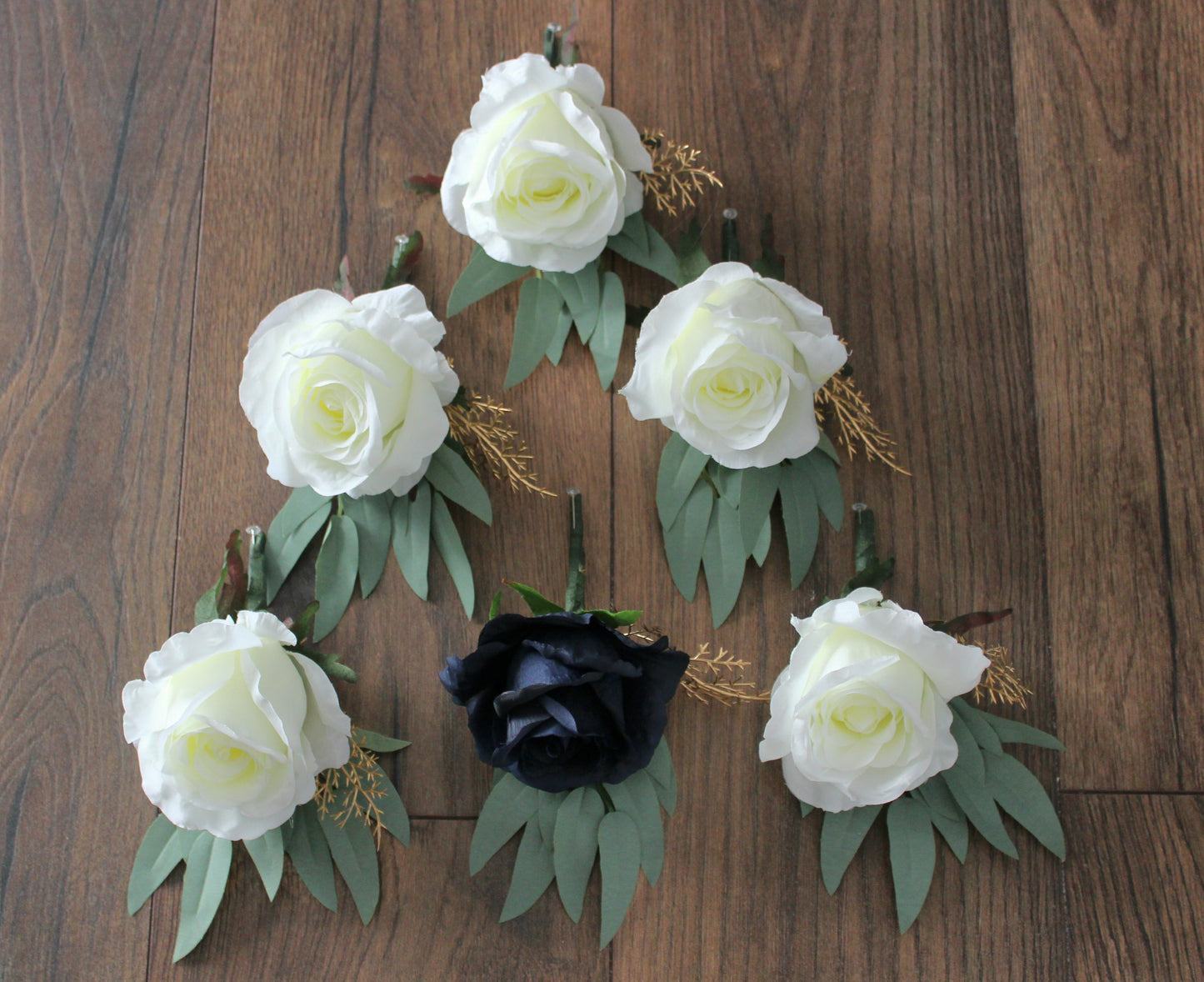 The Francesca Buttonhole